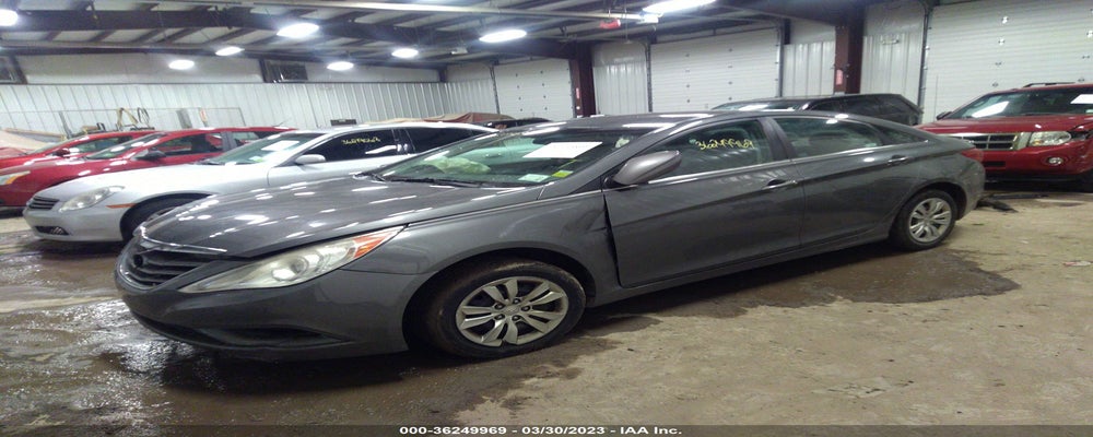 5NPEB4AC7BH129035 2011 HYUNDAI SONATA photo no. 2