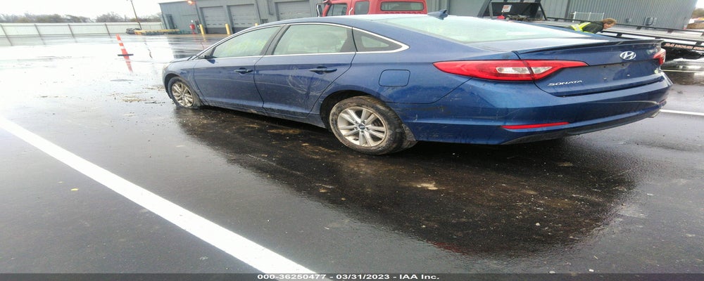 5NPE24AF7FH244962 2015 HYUNDAI SONATA photo no. 3