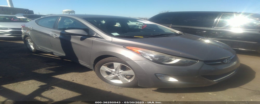 5NPDH4AE0DH329723 2013 HYUNDAI ELANTRA photo no. 5