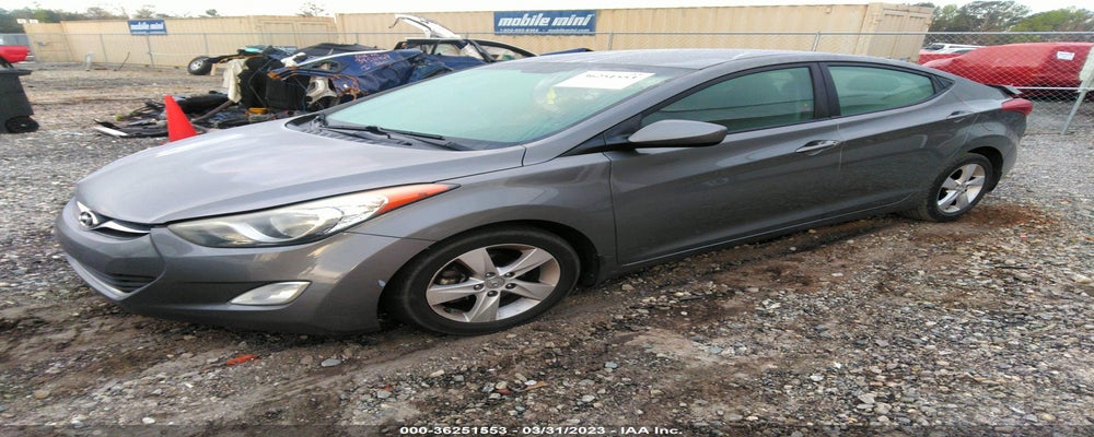 5NPDH4AE8DH398885 2013 HYUNDAI ELANTRA photo no. 2