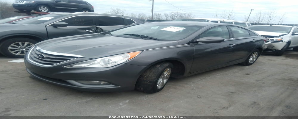 5NPEB4AC8DH783464 2013 HYUNDAI SONATA photo no. 2