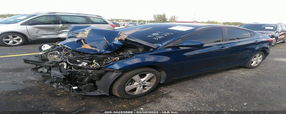 KMHDH4AE2DU998027 2013 HYUNDAI ELANTRA photo no. 2