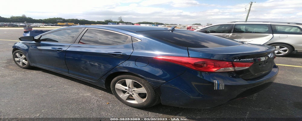 KMHDH4AE2DU998027 2013 HYUNDAI ELANTRA photo no. 3