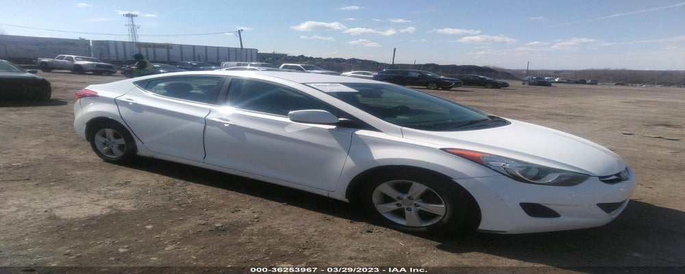 5NPDH4AE3DH453663 2013 HYUNDAI ELANTRA photo no. 1