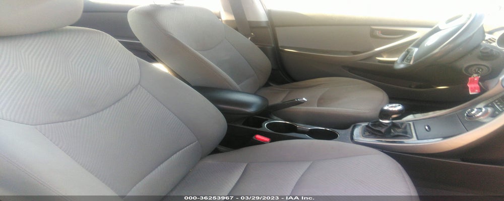 5NPDH4AE3DH453663 2013 HYUNDAI ELANTRA photo no. 5