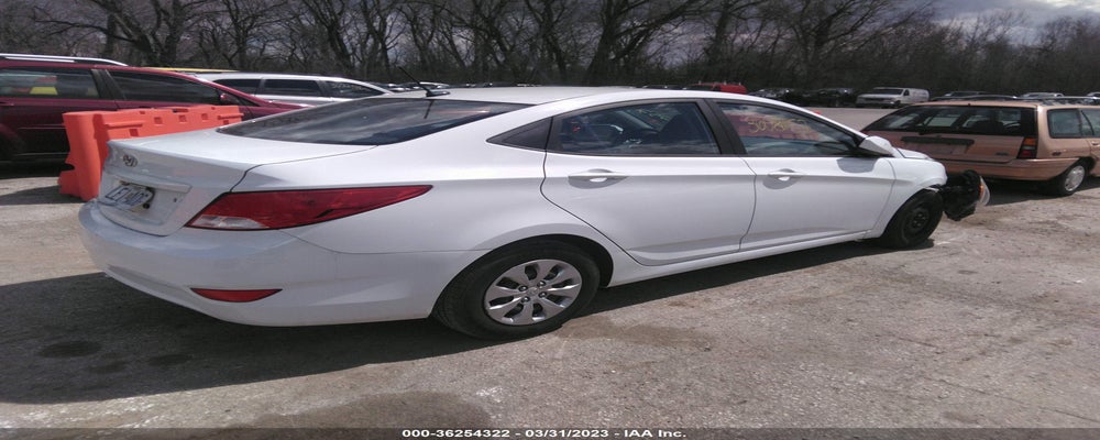 KMHCT4AE6HU172524 2017 HYUNDAI ACCENT photo no. 4