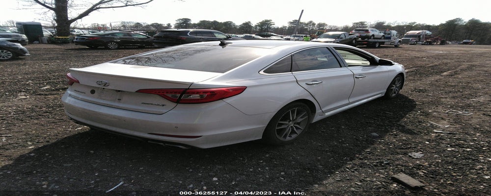 5NPE34AB8FH044053 2015 HYUNDAI SONATA photo no. 4