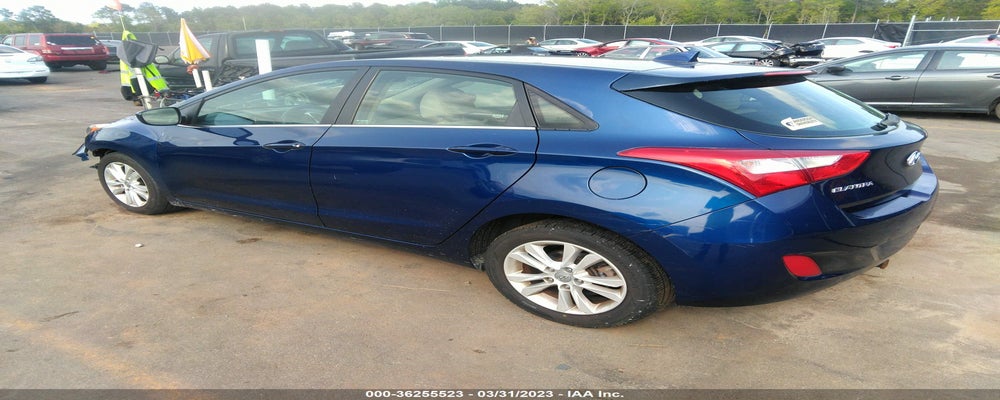 KMHD35LE8DU022481 2013 HYUNDAI ELANTRA GT photo no. 3