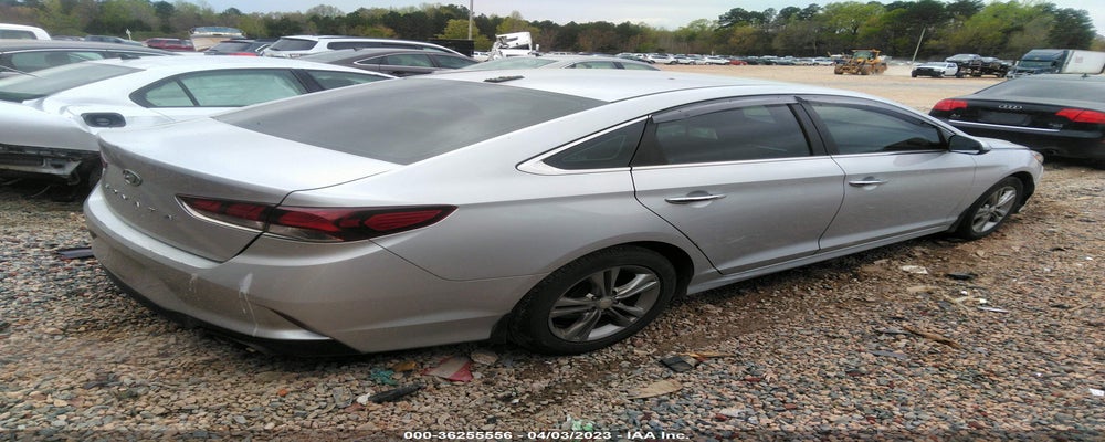 5NPE34AF2JH633031 2018 HYUNDAI SONATA photo no. 4