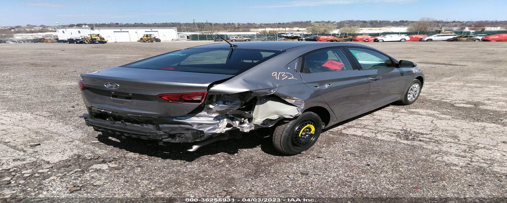 3KPC24A60NE173906 2022 HYUNDAI ACCENT photo no. 4