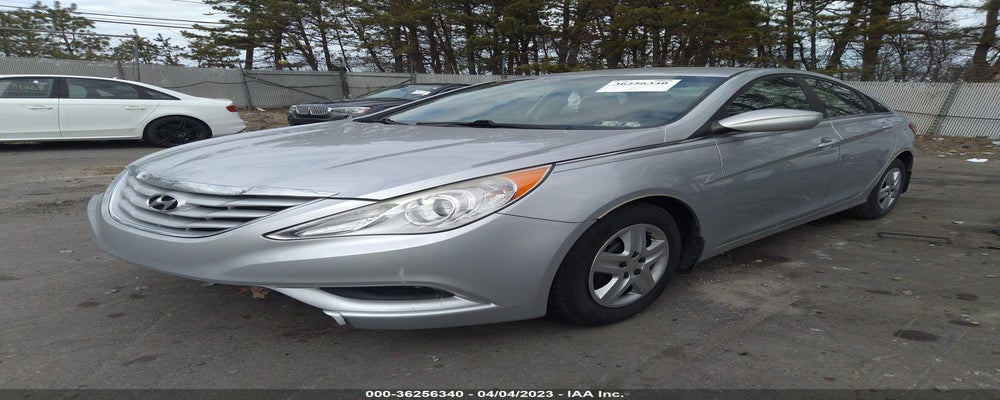 5NPEB4AC9CH392869 2012 HYUNDAI SONATA photo no. 2