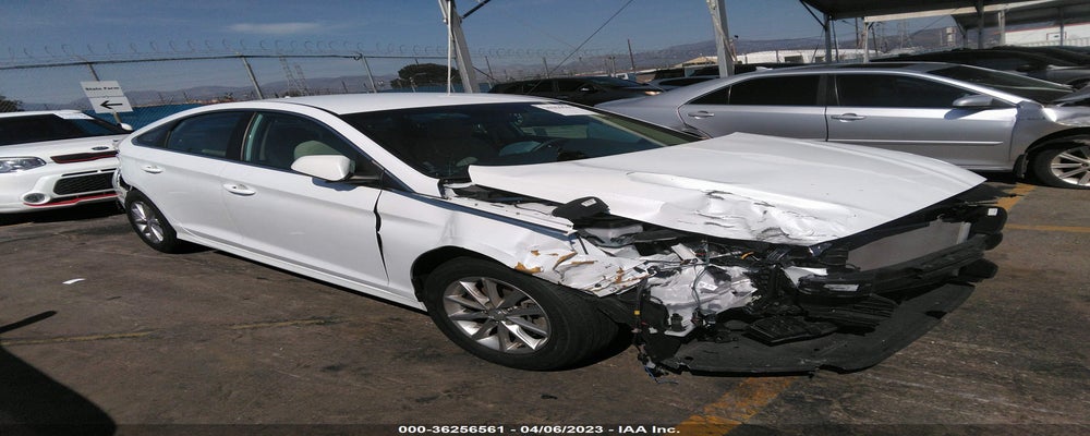 5NPE24AF3KH754039 2019 HYUNDAI SONATA photo no. 2
