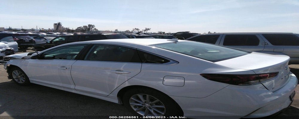 5NPE24AF3KH754039 2019 HYUNDAI SONATA photo no. 4
