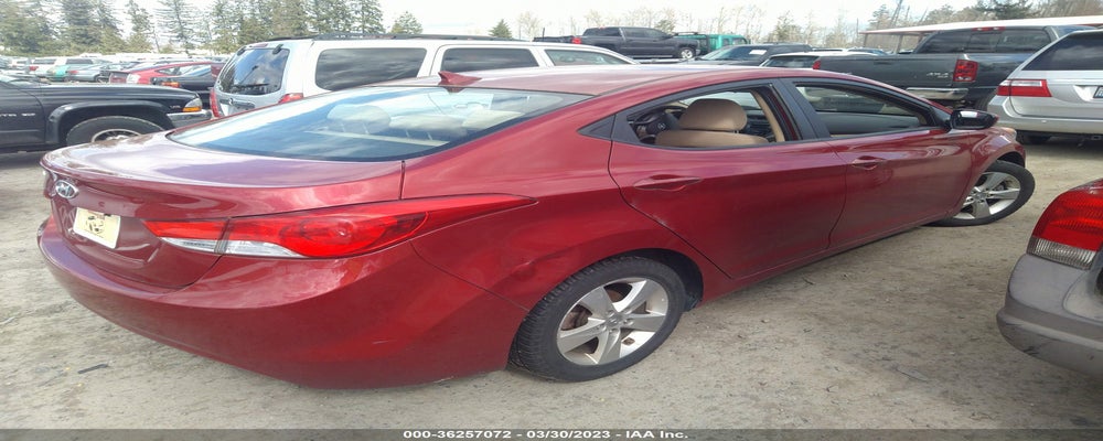 KMHDH4AE3DU721693 2013 HYUNDAI ELANTRA photo no. 4