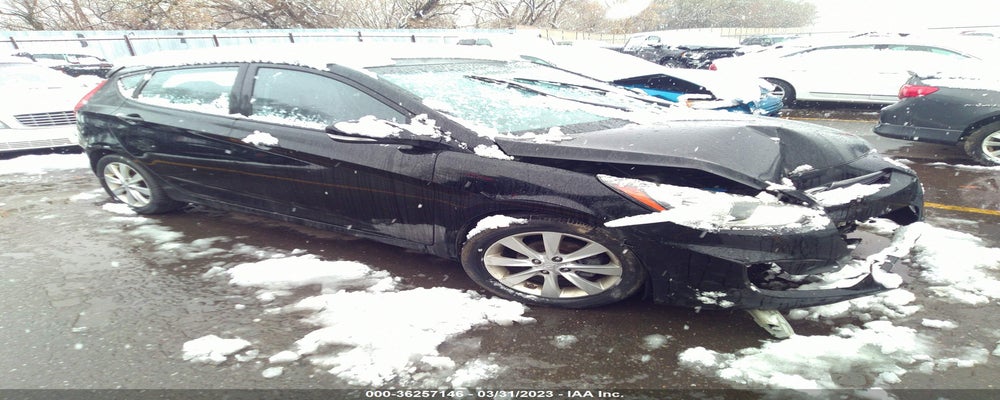 KMHCU5AE9DU096584 2013 HYUNDAI ACCENT photo no. 3