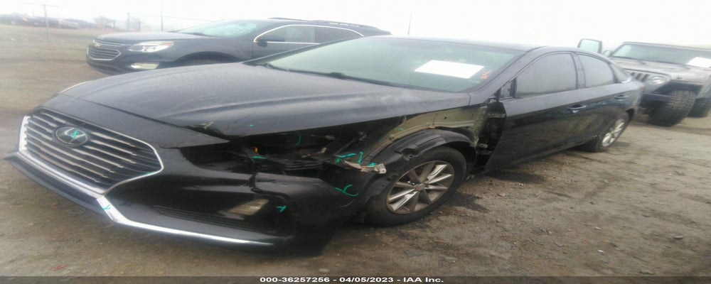 5NPE24AF9KH733650 2019 HYUNDAI SONATA photo no. 2