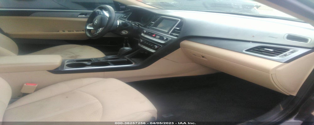 5NPE24AF9KH733650 2019 HYUNDAI SONATA photo no. 5