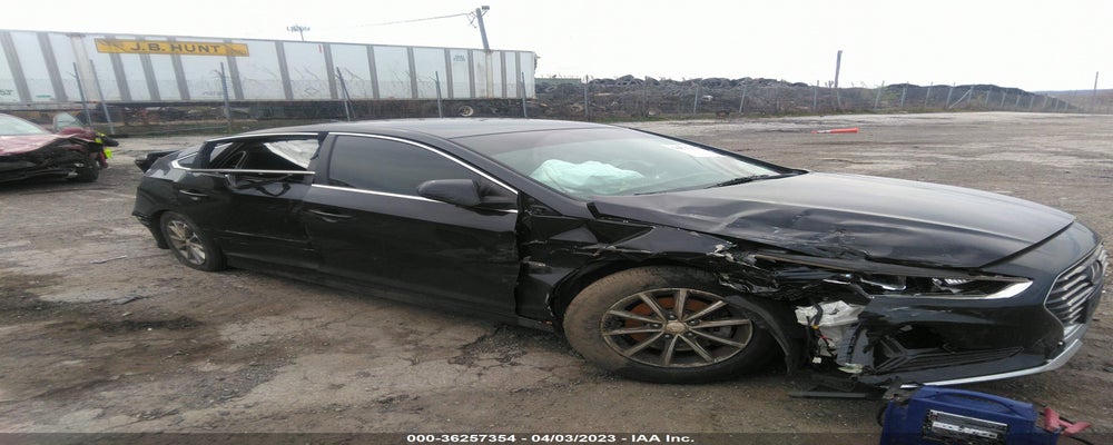 5NPE24AF1JH604672 2018 HYUNDAI SONATA photo no. 9