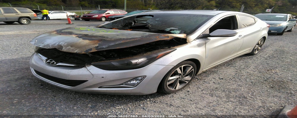 KMHDH4AE8FU342174 2015 HYUNDAI ELANTRA photo no. 2