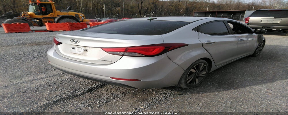 KMHDH4AE8FU342174 2015 HYUNDAI ELANTRA photo no. 4