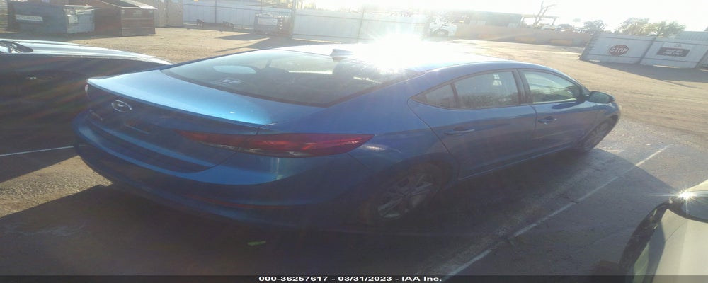 5NPD84LF8JH213025 2018 HYUNDAI ELANTRA photo no. 4