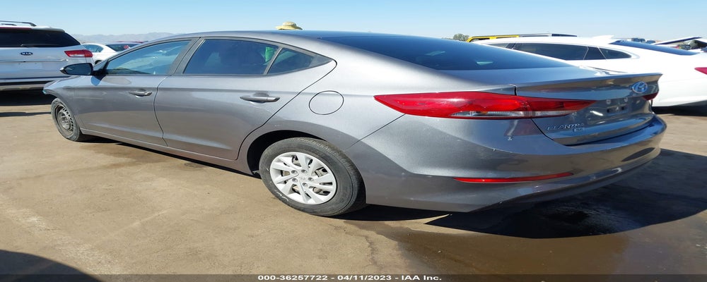 5NPD74LF8JH330509 2018 HYUNDAI ELANTRA photo no. 3
