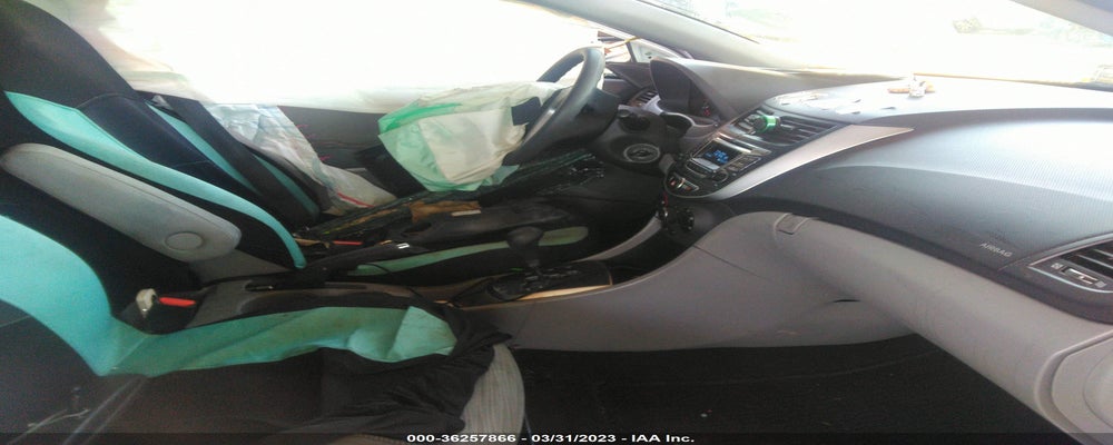 KMHCT4AE0GU165552 2016 HYUNDAI ACCENT photo no. 5