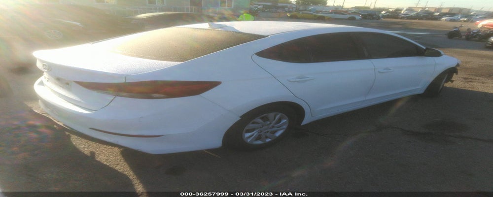 5NPD74LF4HH102601 2017 HYUNDAI ELANTRA photo no. 4