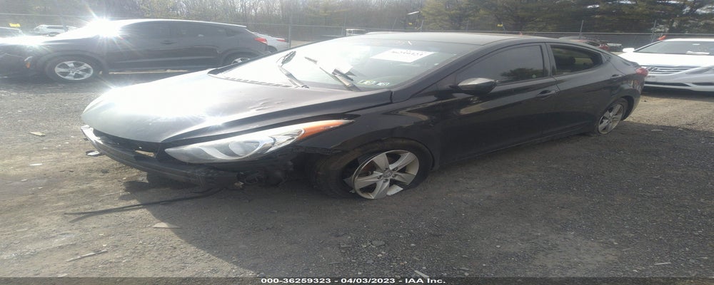 5NPDH4AE5DH227365 2013 HYUNDAI ELANTRA photo no. 2