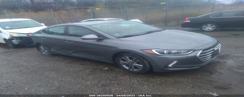 KMHD84LF3JU615097 2018 HYUNDAI ELANTRA photo no. 1