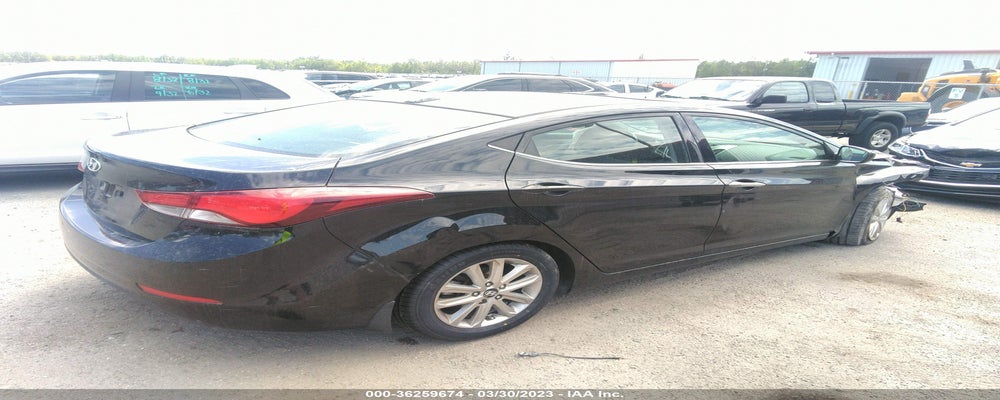 5NPDH4AE1FH590202 2015 HYUNDAI ELANTRA photo no. 4