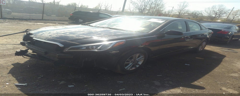 5NPE24AF1FH218826 2015 HYUNDAI SONATA photo no. 2