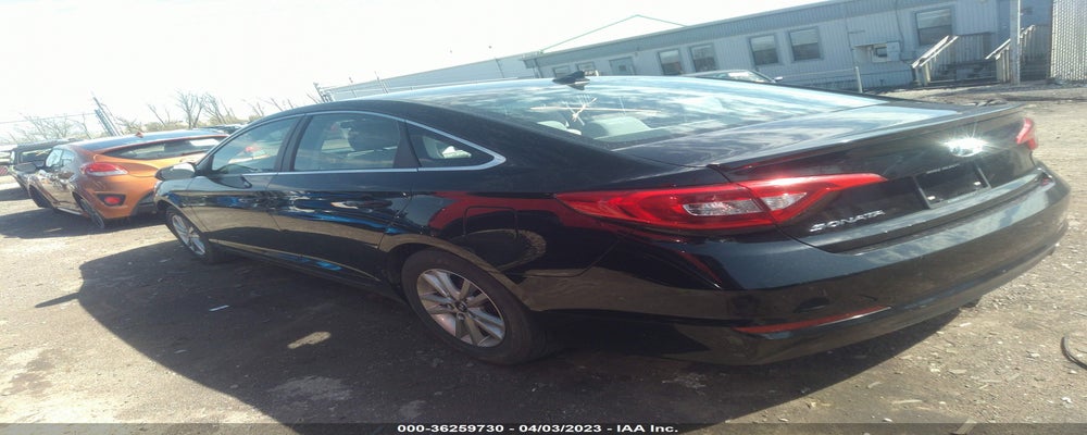 5NPE24AF1FH218826 2015 HYUNDAI SONATA photo no. 3