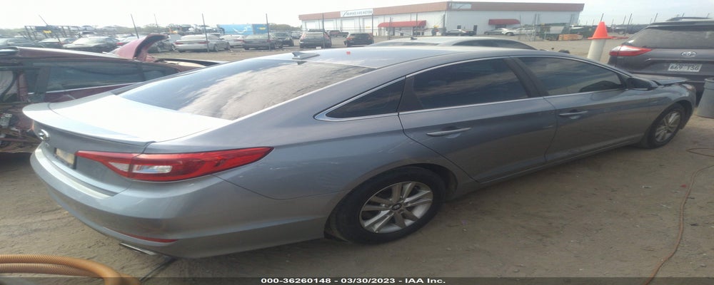 5NPE24AF5HH591998 2017 HYUNDAI SONATA photo no. 4