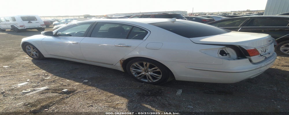 KMHGC4DFXBU116373 2011 HYUNDAI GENESIS photo no. 3