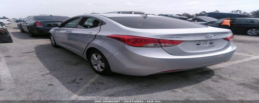 5NPDH4AE6DH339480 2013 HYUNDAI ELANTRA photo no. 3