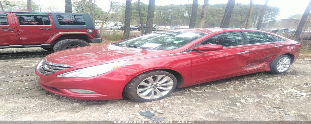 5NPEC4AC8BH092333 2011 HYUNDAI SONATA photo no. 2