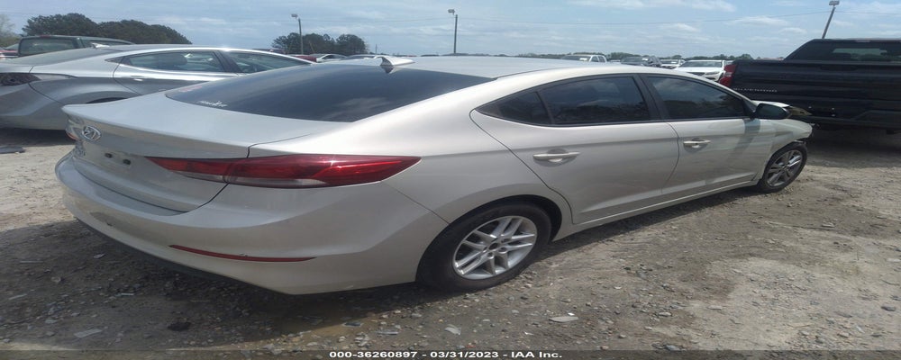 KMHD84LF6JU554232 2018 HYUNDAI ELANTRA photo no. 4