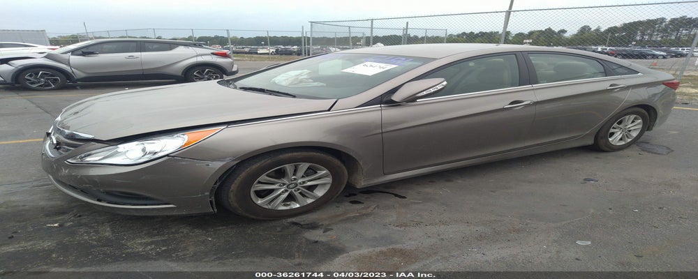 5NPEB4AC7EH923540 2014 HYUNDAI SONATA photo no. 2