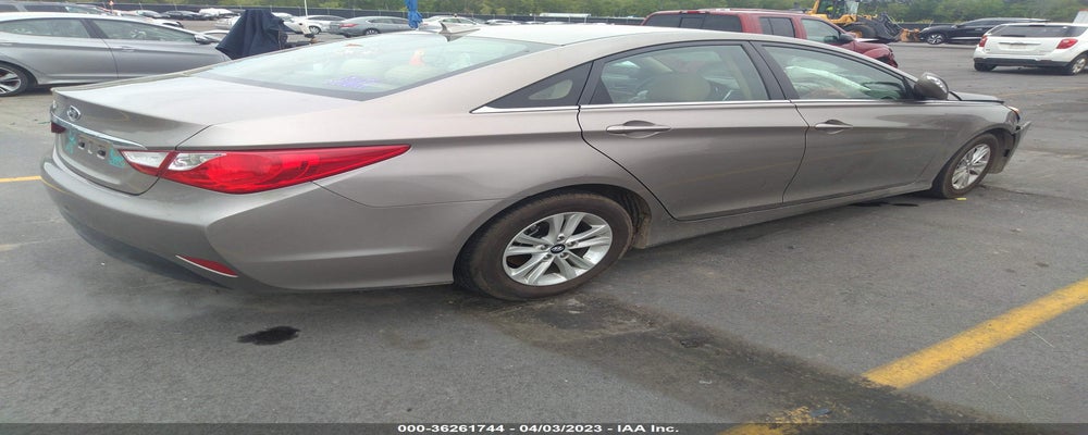 5NPEB4AC7EH923540 2014 HYUNDAI SONATA photo no. 4