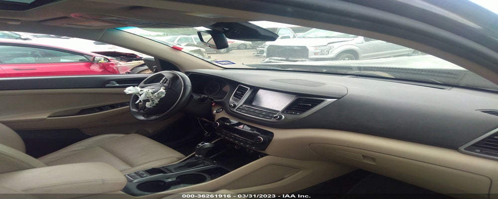 KM8J33A23HU315579 2017 HYUNDAI TUCSON photo no. 5