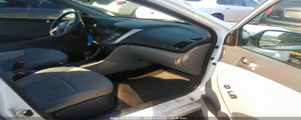 KMHCT4AE2HU223100 2017 HYUNDAI ACCENT photo no. 5