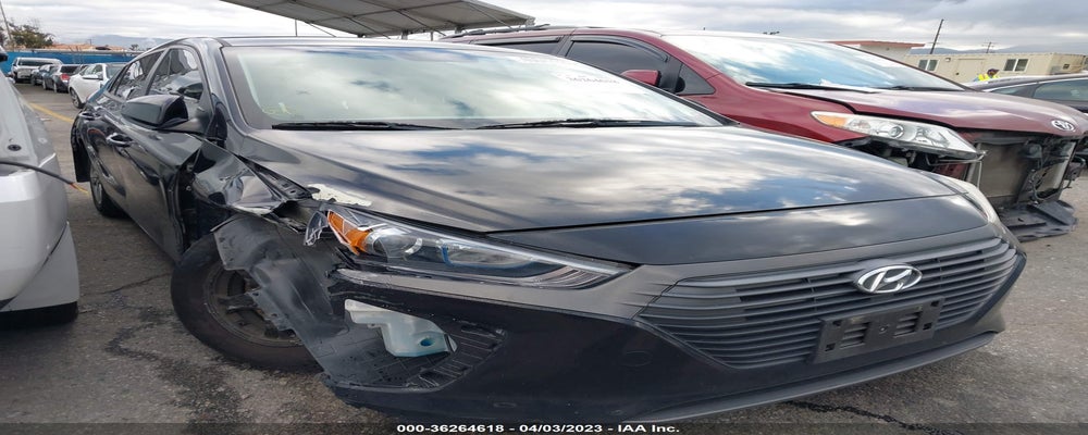 KMHC65LC6JU064435 2018 HYUNDAI IONIQ HYBRID photo no. 18