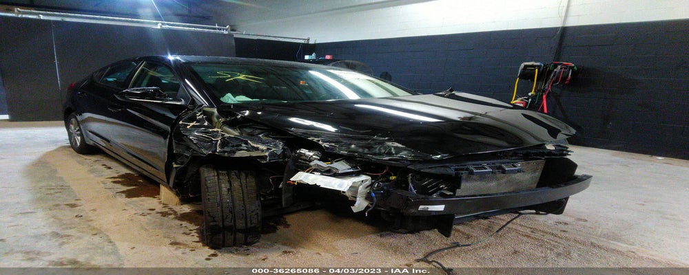 5NPD84LF1JH285118 2018 HYUNDAI ELANTRA photo no. 1