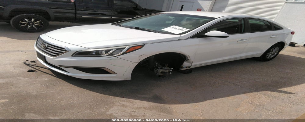 5NPE24AF5HH506142 2017 HYUNDAI SONATA photo no. 2