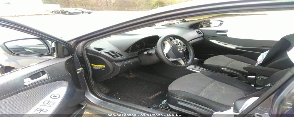 KMHCT5AE2DU078723 2013 HYUNDAI ACCENT photo no. 5