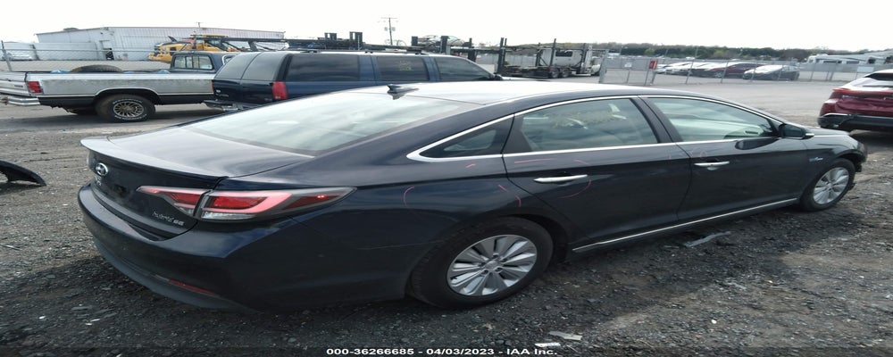 KMHE24L31HA069231 2017 HYUNDAI SONATA HYBRID photo no. 4