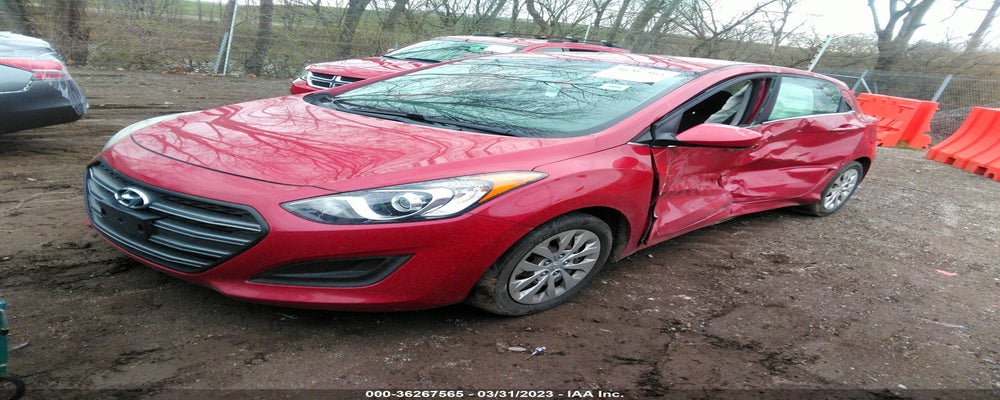 KMHD35LH8GU270941 2016 HYUNDAI ELANTRA GT photo no. 2