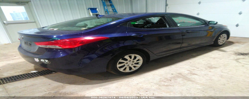 5NPDH4AE3DH204800 2013 HYUNDAI ELANTRA photo no. 4