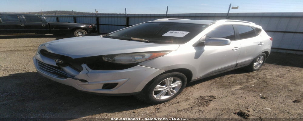 KM8JU3ACXBU125677 2011 HYUNDAI TUCSON photo no. 2